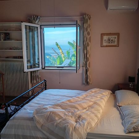 Sunblest Villa Dafnáta Buitenkant foto